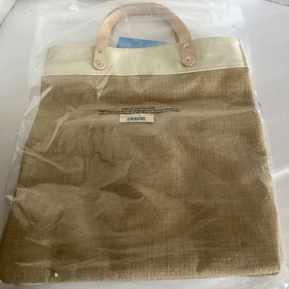 NWT Brighton Tote Bag “Love the Earth” - Picture 2 of 4